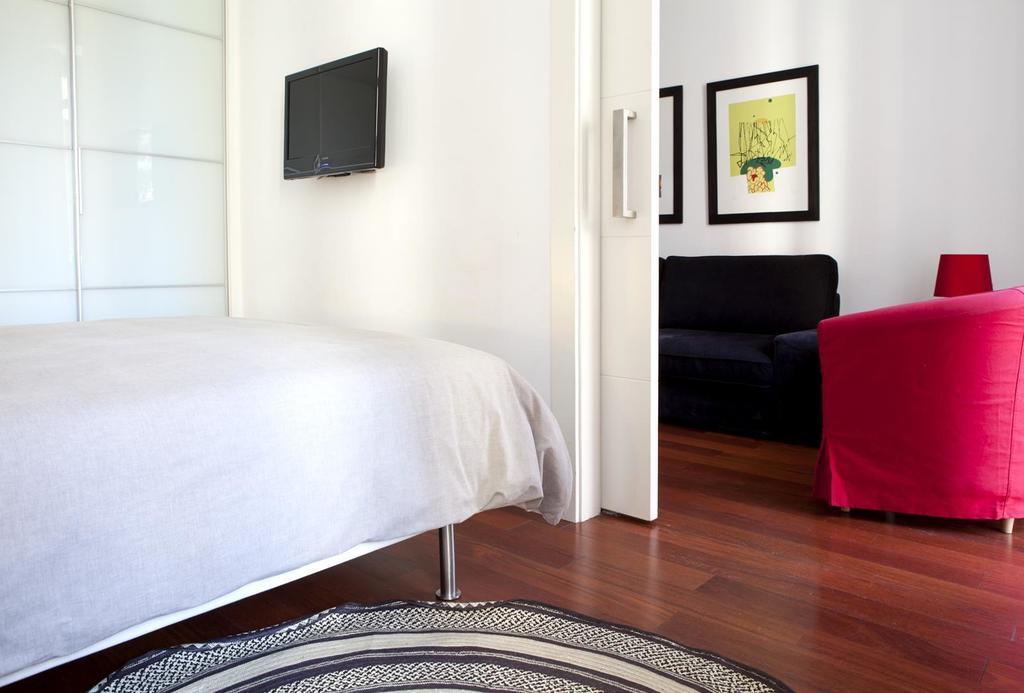 Modern Flats In Justicia By Allo Housing Мадрид Номер фото